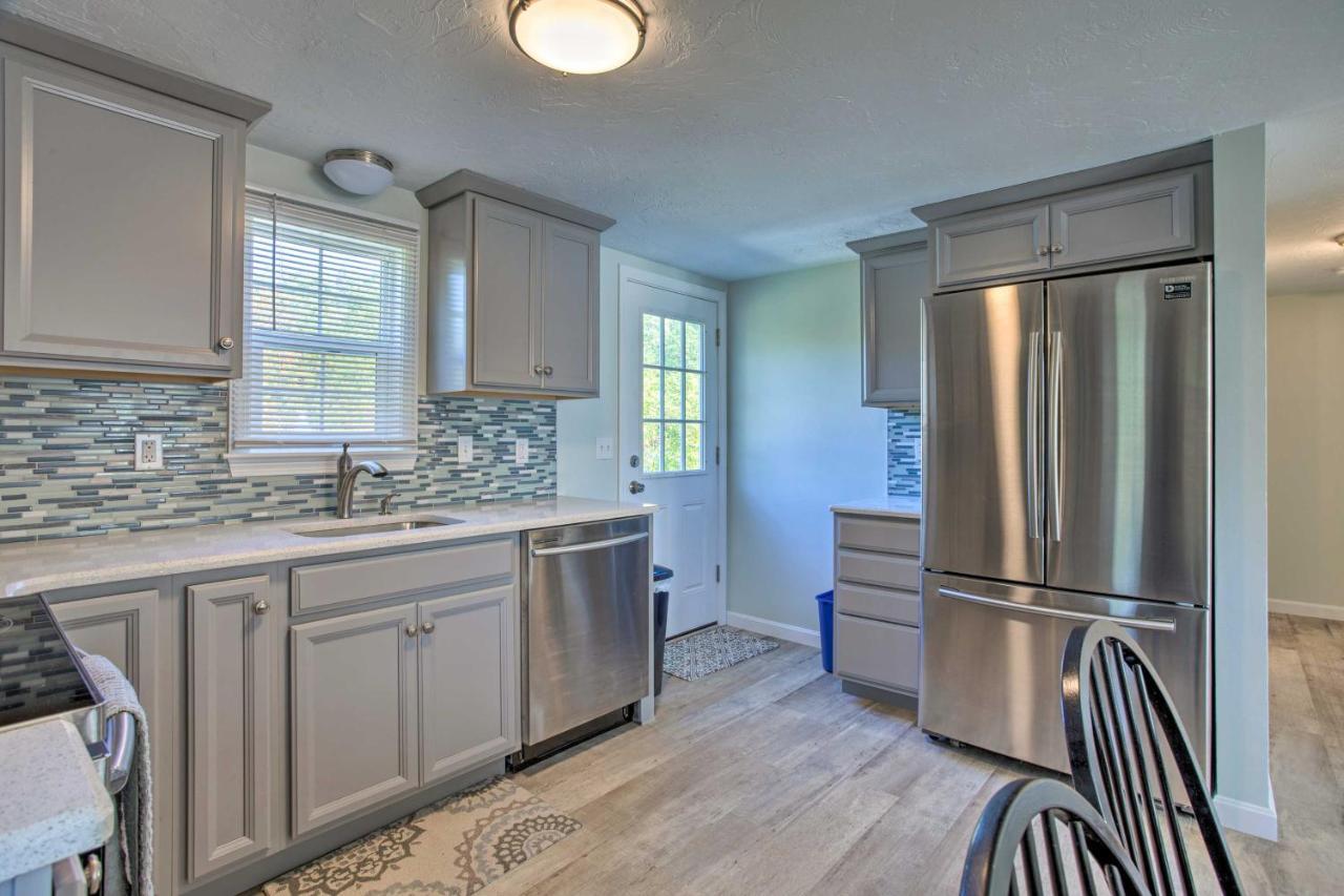 Updated Plymouth Home Less Than 2 Miles To Waterfront! المظهر الخارجي الصورة