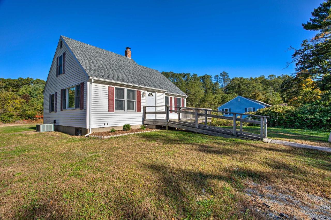 Updated Plymouth Home Less Than 2 Miles To Waterfront! المظهر الخارجي الصورة