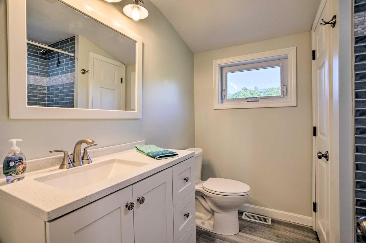 Updated Plymouth Home Less Than 2 Miles To Waterfront! المظهر الخارجي الصورة