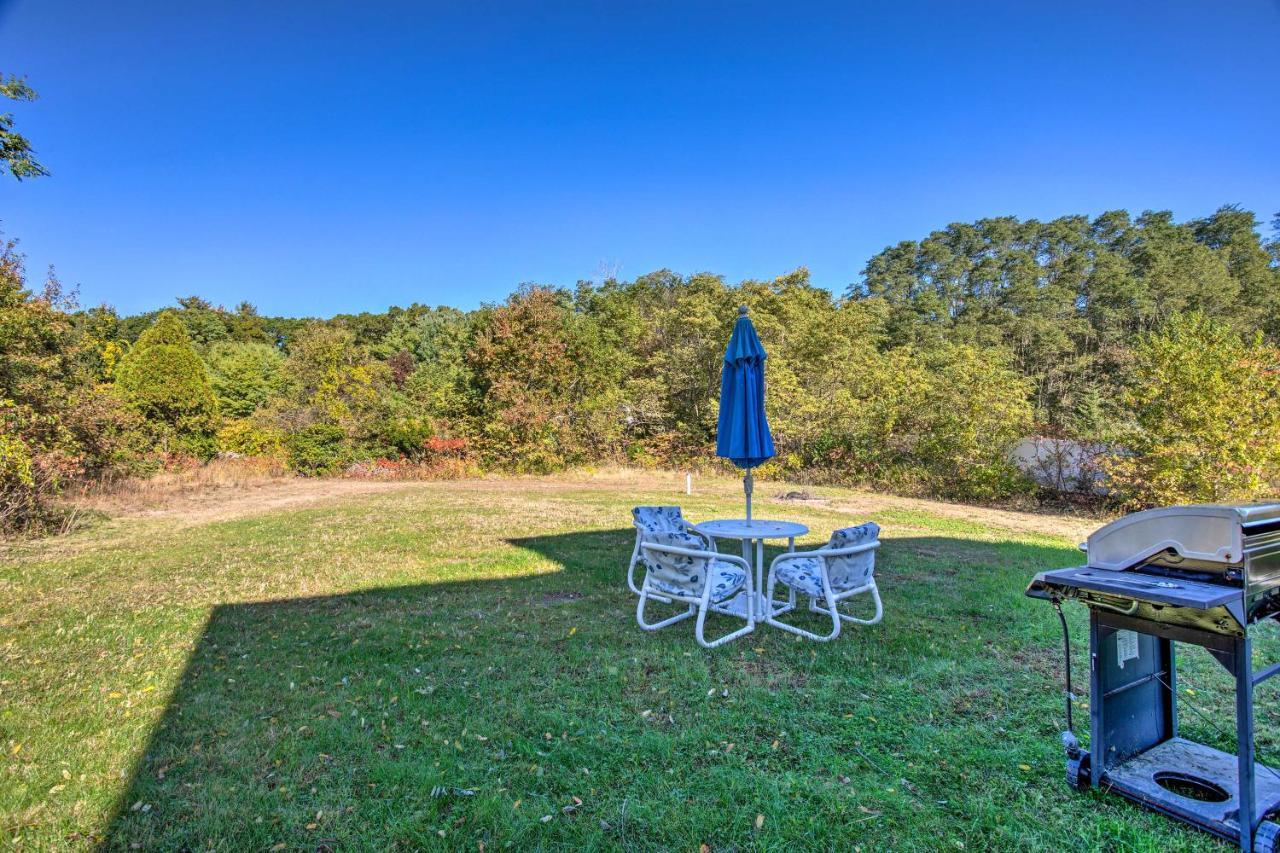 Updated Plymouth Home Less Than 2 Miles To Waterfront! المظهر الخارجي الصورة